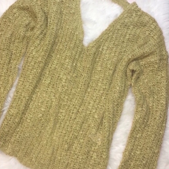 Twisted Open Back Sweater - Picture 2 of 3